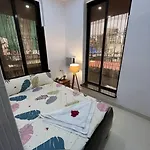 Budget Friendly 2bhk At Pali Hill