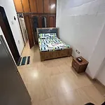 Budget Friendly 2bhk At Pali Hill *
