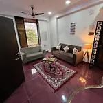 Budget Friendly 2bhk At Pali Hill