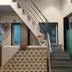 Aafee Cabin Stay & Dormitory