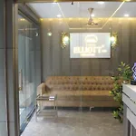 Hostel Elliott *