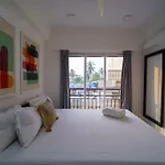 Zara 1Bhk Bandra W By The Bombay Home Company