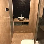 Apartment New Boutique 1 Bhk In Bandra, Off Pali Hill *