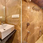 Fabhotel Peninsula - Nr Csmt Station Mumbai