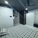 Bed & Breakfast Aqua International Airport