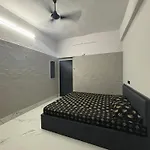 Bed & Breakfast Aqua International Airport