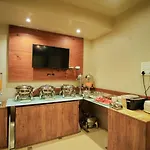 Hotel Amber Choice International Airport
