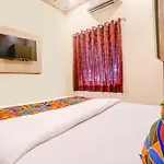 Fabhotel The United Hotel