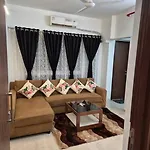 Apartment Sky View Near Nesco Mumbai