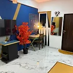 Modern 1Bhk Retreat At Waroda Road, Bandra 203