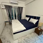 Modern 1Bhk Retreat At Waroda Road, Bandra