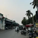 Osi Kurla West Apartment *