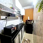 The Pali Nook, Cozy Bandra Escape * Mumbai