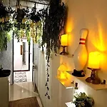Apartment The Pali Nook, Cozy Bandra Escape *