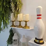 The Pali Nook, Cozy Bandra Escape