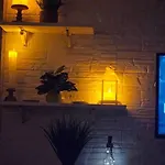 The Pali Nook, Cozy Bandra Escape Apartment *