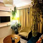 The Pali Nook, Cozy Bandra Escape Mumbai