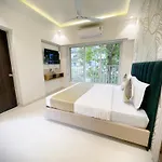 The Orion Premium