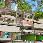 Hotel Via Maahi Residency