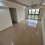 Shared Room In Apartment Building In Upper Juhu