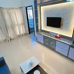 Pixiestays Malad East Mumbai