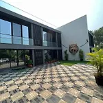 Stayhaven Starmount 4Bhk & Pool