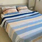 Pixiestays 2Bhk Flat Malad Mumbai