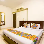 Fabhotel Corporate Bandra 3*