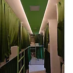 Fathima Dormitory Andheri East Subway