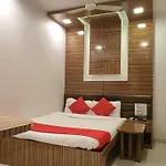 Gulf Hotel 2*