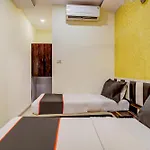 Hotel Collection O Kurla Bkc Mumbai