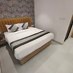 Morya Residency Parel