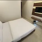 Masjid Bandar 5*