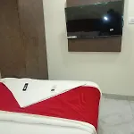 The B Town Hotel 2*