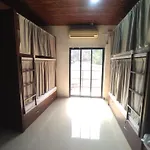 Afreen Ac Dormitory Hostel *