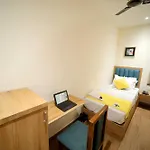 Hostel Cabinstay-airport *