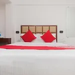 Hotel Grand Plaza Inn