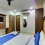 Hotel New Blue Sapphire Residency