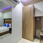 New Blue Sapphire Residency Hotel 3*