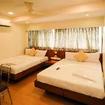 Hotel Abraj Inn