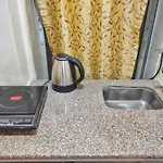 Ebony Room - Ac, Kitchenette, Ensuite, Independent Homestay