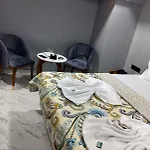 Hotel Aqua Highway Residency