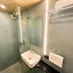 Bandra Hotel