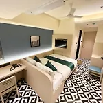 Bandra Hotel 3*