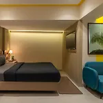 The Hosteller Mumbai, International Airport