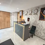 Hotel Golden Tree