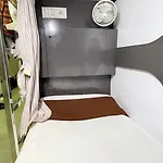 O C E A N Dormitory T-2 * Mumbai
