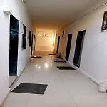 Hotel O Sai Palace