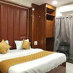 Hotel Eldoria Palace