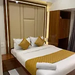 Hotel Eldoria Palace